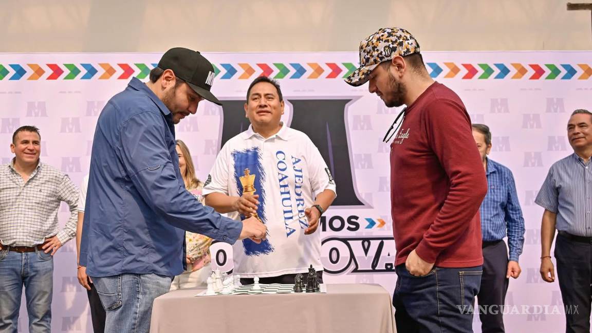 $!Monclova fue sede del Cameonato Estatal de Ajedrez, en el que participaron 150 personas.