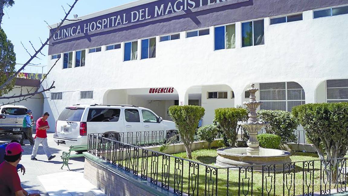 Servicio médico en clínica Magisterio cada vez peor, acusan maestros de Saltillo
