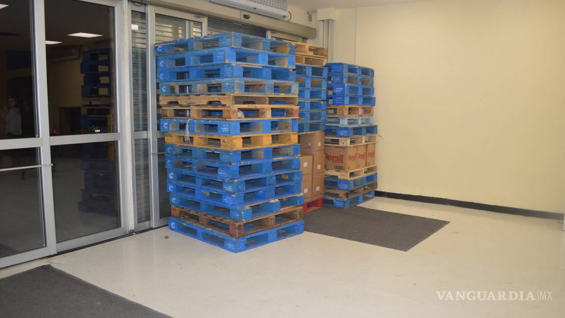 $!Atemorizan saqueadores a comercio de Saltillo