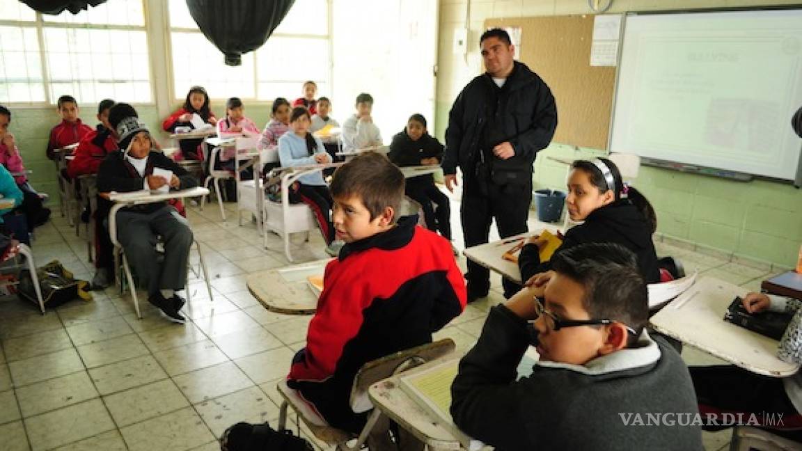 Miles podrían abandonar estudios básicos en Coahuila