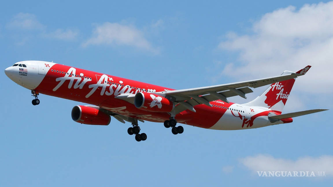 Fallas en timón causaron caída de avión de AirAsia