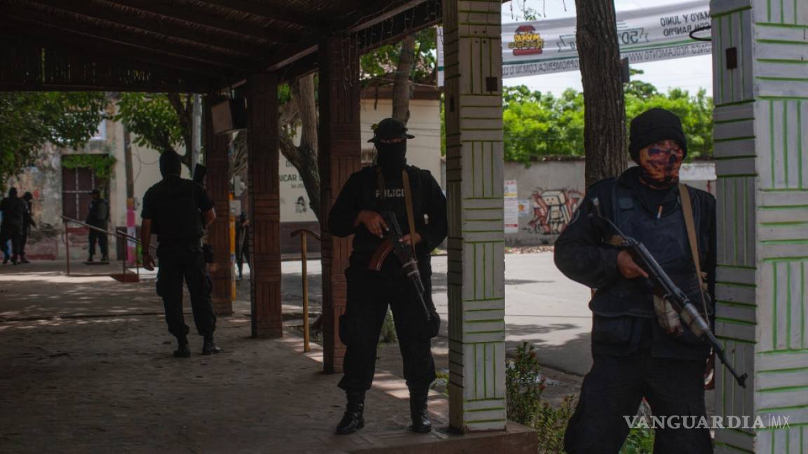 Paramilitares sitian iglesia con opositores en Nicaragua