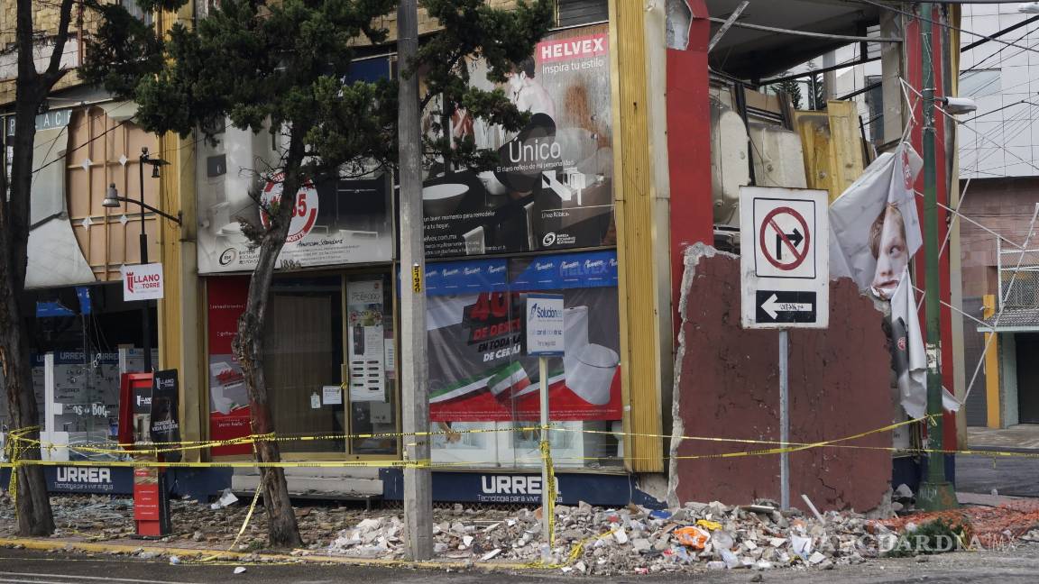 $!Coahuilenses siguen apoyando en labores de rescate; han encontrado dos sobrevivientes