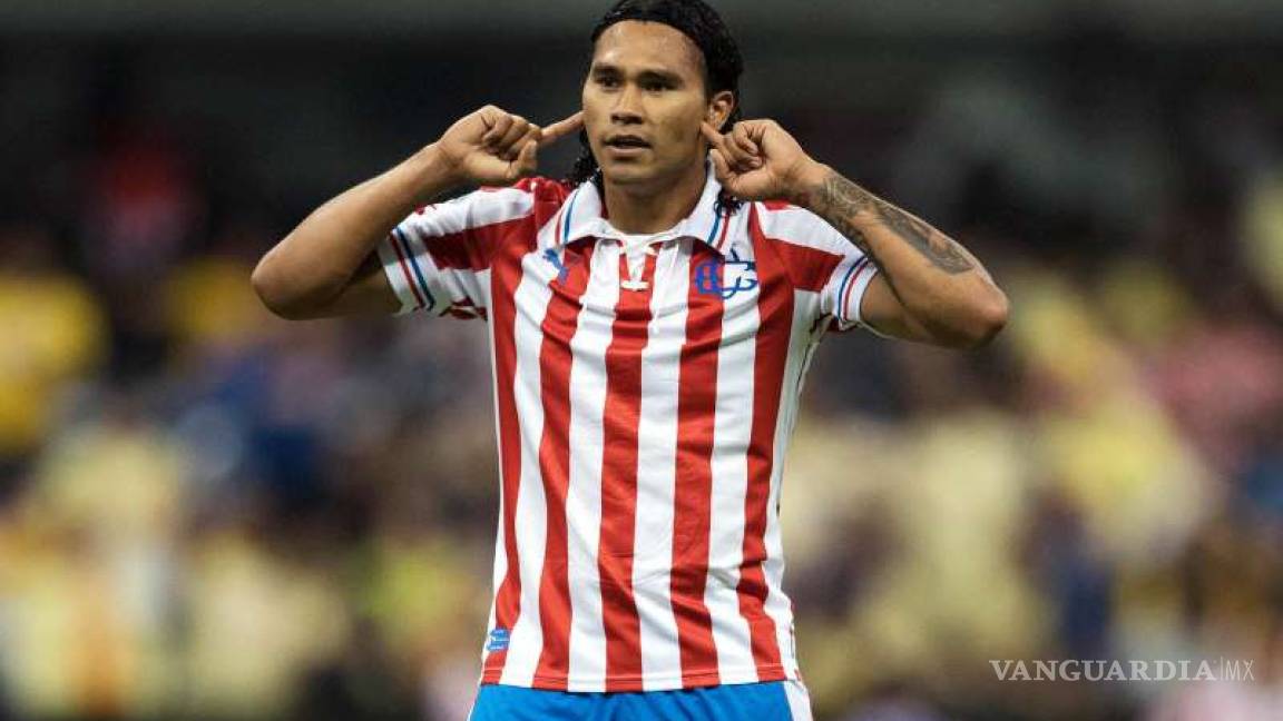 El 'Gullit' no va solo, serían tres mexicanos en el Rangers