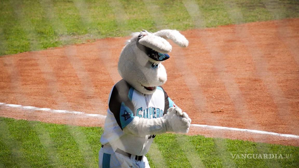 $!Kike Conejo, un amante de los videojuegos