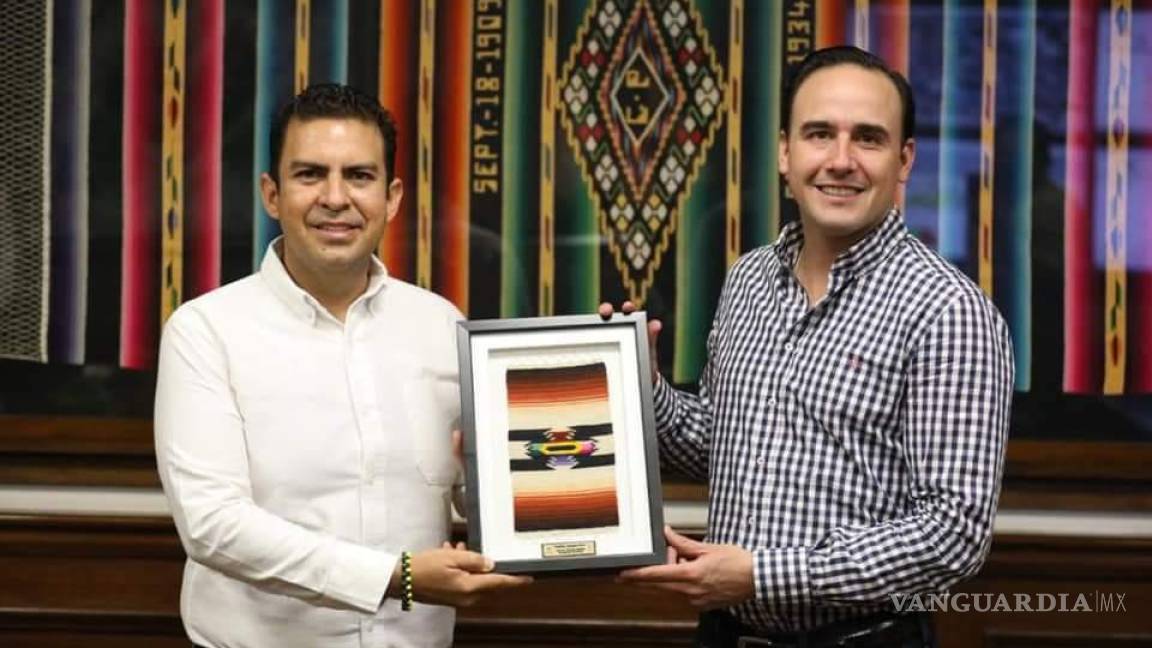 Visita Saltillo el Alcalde de Ixtapa