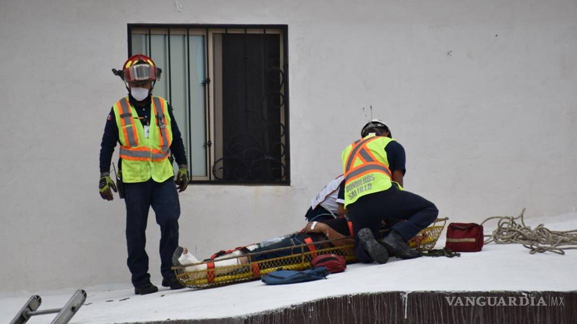 $!Traspié en domicilio al sur de Saltillo lo manda a hospital