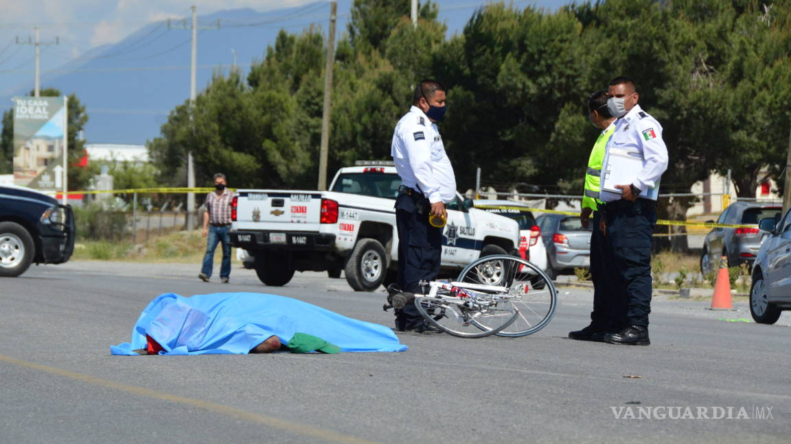 Ciclista muere atropellado en colonia de Saltillo