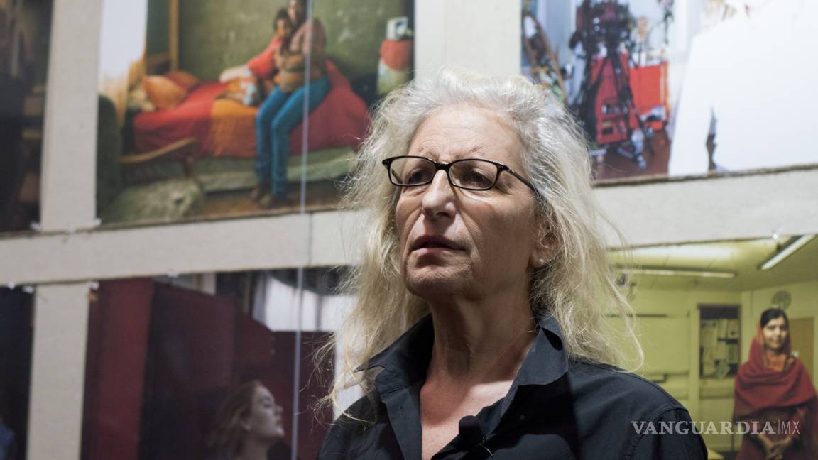 Fotógrafa Annie Leibovitz visita la Casa Azul de Frida Kahlo