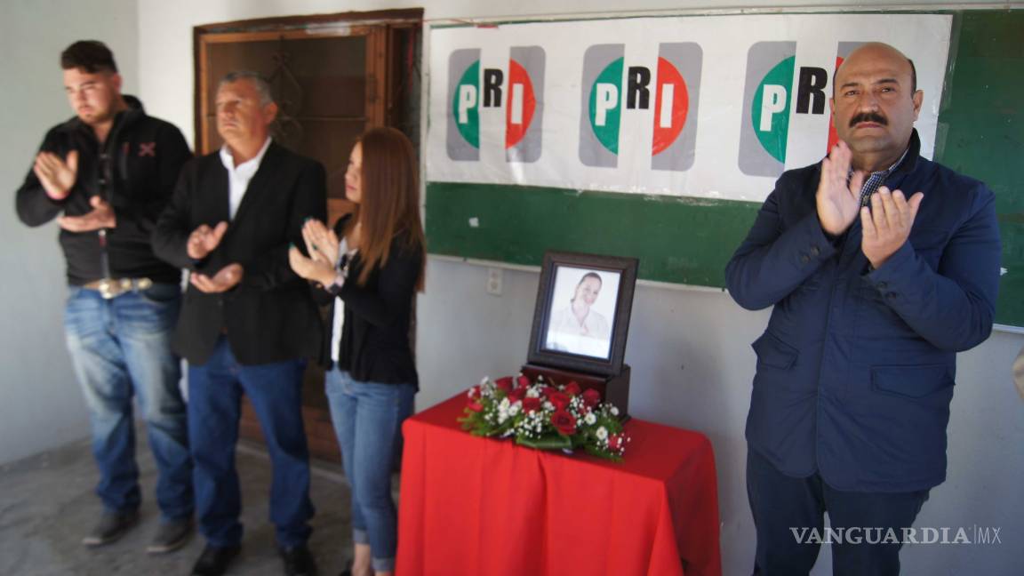 $!"Gaby Kobel, te amaré siempre”, dice esposo de alcaldesa de Juárez en homenaje póstumo