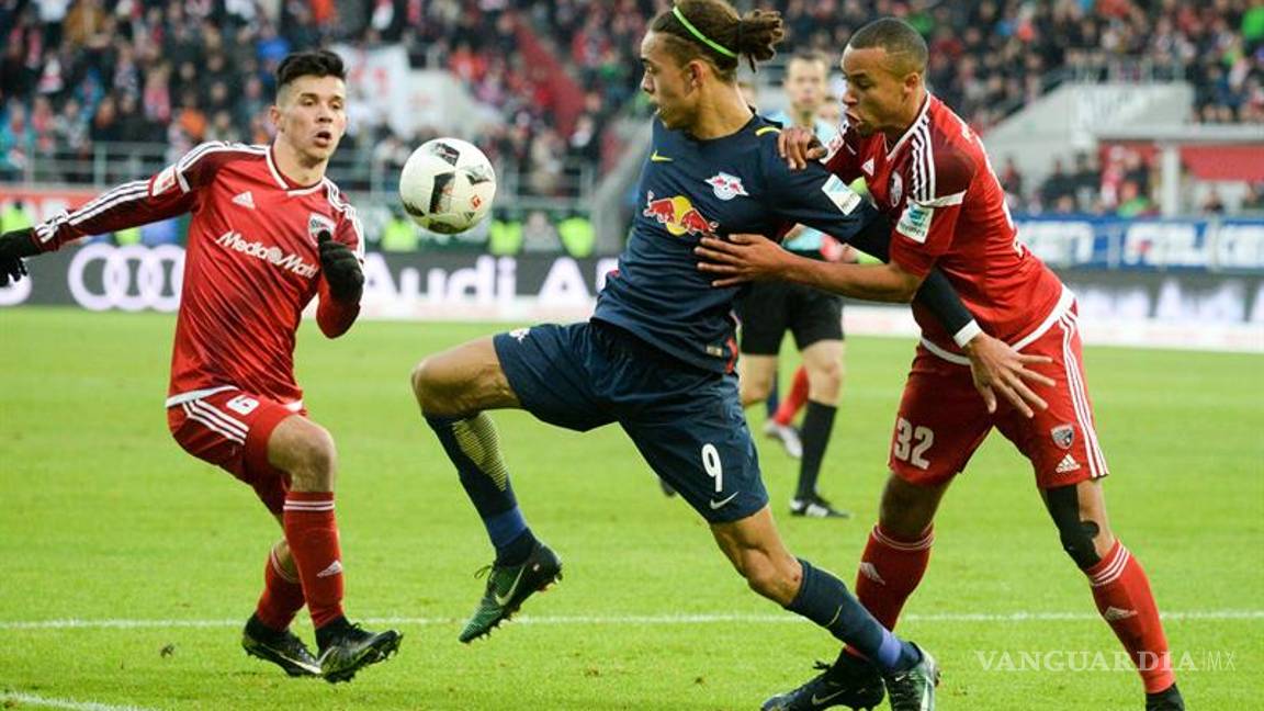 $!Bayern aprovecha descalabro del Leipzig para tomar la cima de la Bundesliga