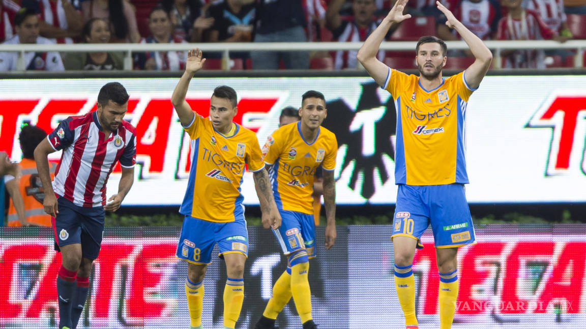 Tigres le gana a Chivas y sigue invicto en el Apertura 2016 de la Liga MX
