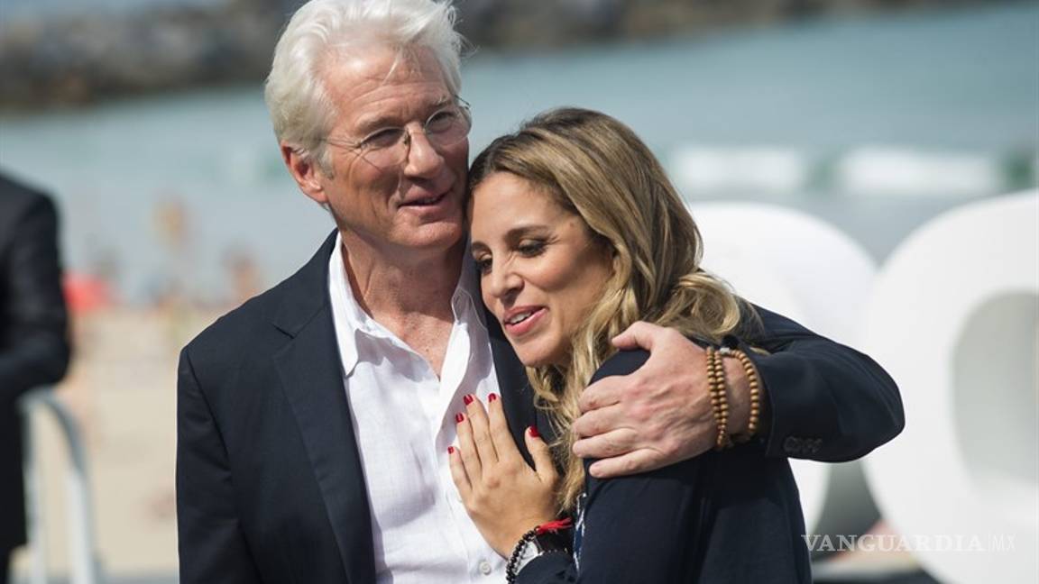 $!¡Richard Gere se casa con su novia española 33 años menor que él!