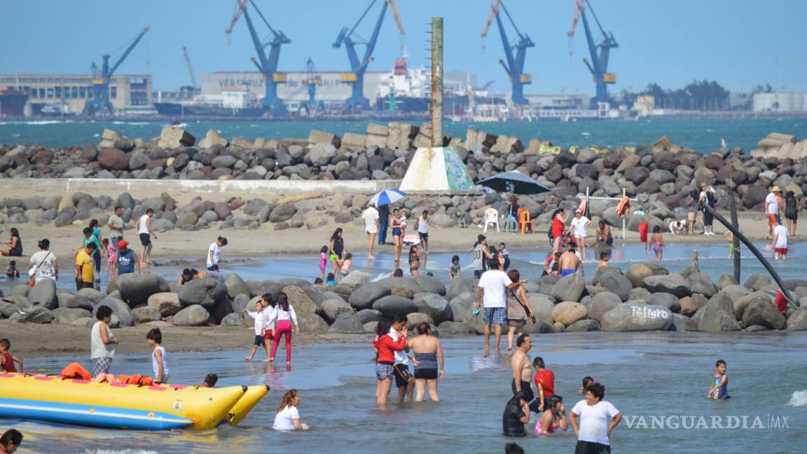 Playas de Veracruz, abarrotadas por Semana Santa