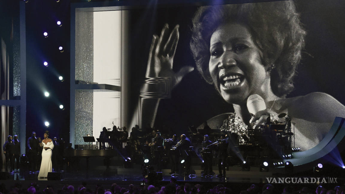 Celine Dion rinde tributo a Aretha Franklin en &quot;Aretha! A GRAMMY Celebration For The Queen Of Soul”