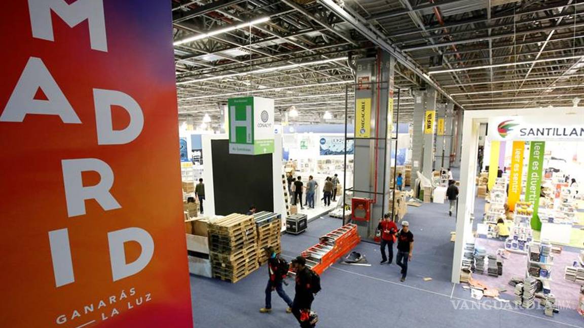 $!Madrid y su cultura iluminan la Feria del Libro de Guadalajara