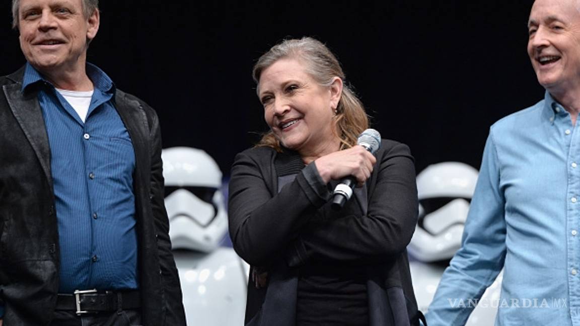 Carrie Fisher sufre un ataque cardíaco a bordo de un avión