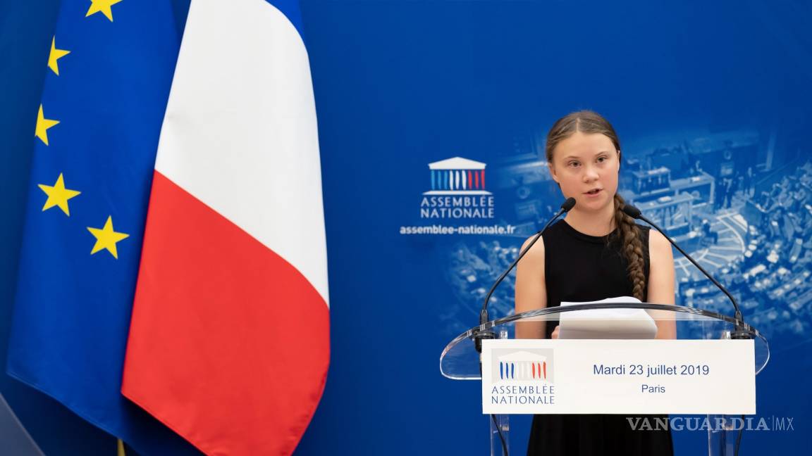 Greta Thunberg cimbra el Parlamento francés