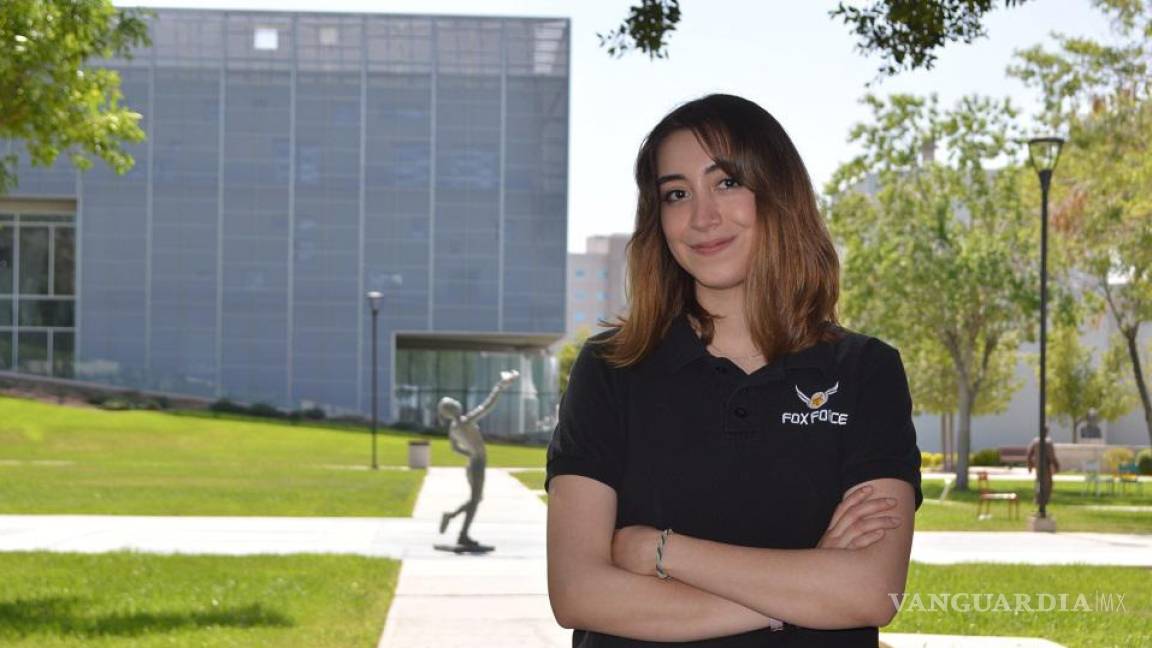 Ella es Fernanda, la estudiante mexicana que ya trabaja en Tesla