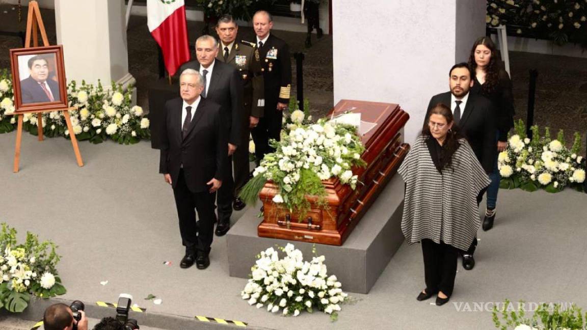 Así fue como despidieron a Miguel Barbosa con tres homenajes póstumos en Puebla