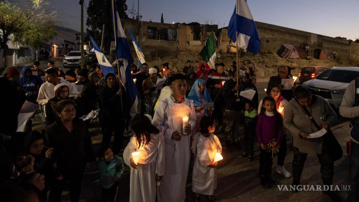 Migrantes celebran su posada en la Casa del Migrante de Saltillo
