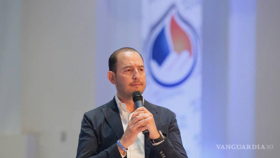 Aumentó la pobreza con AMLO, afirma Marko Cortés y pide que aprenda del PAN