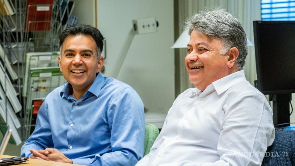 $!Los profesores Neil Lagali (izq.) y Mehrdad Rafat (der.) de la Universidad de Linköping, en Suecia.