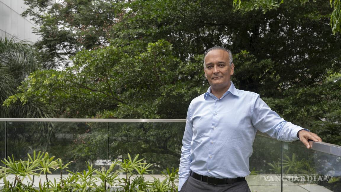 $!Krishna Chivukula, director ejecutivo de Indo-MIM, en Bangalore, India. El gobierno, mediante subvenciones, está convenciendo a empresas como Apple para que se abastezcan localmente de más piezas.