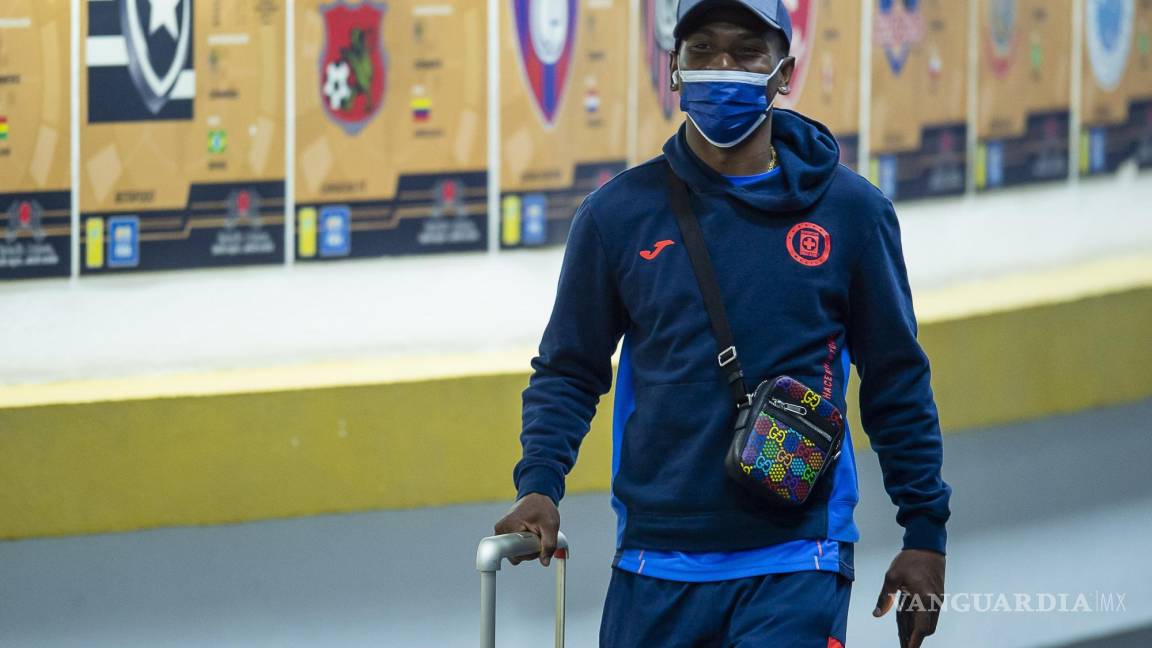 Bryan Angulo no continuará con el Cruz Azul