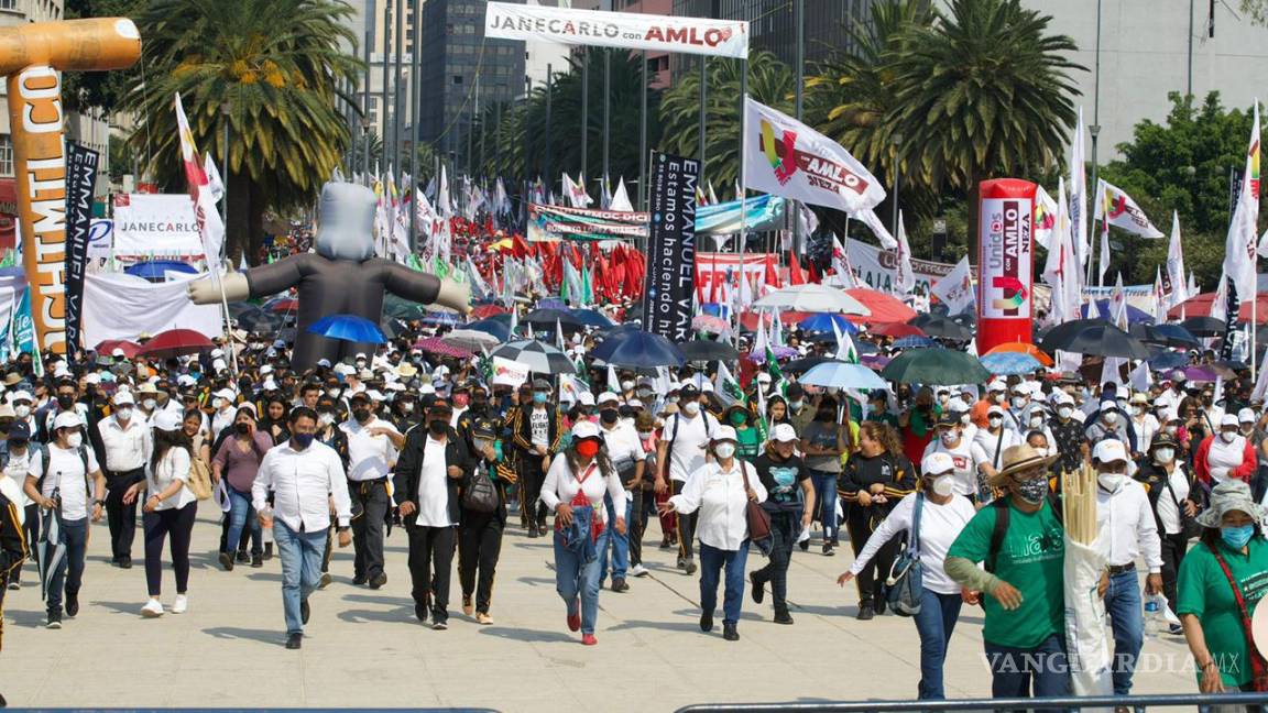 $!Aspectos del mitin en el Monumento a la Revolución en apoyo a la reforma eléctrica propuesta por el presidente Andrés Manuel López Obrador.