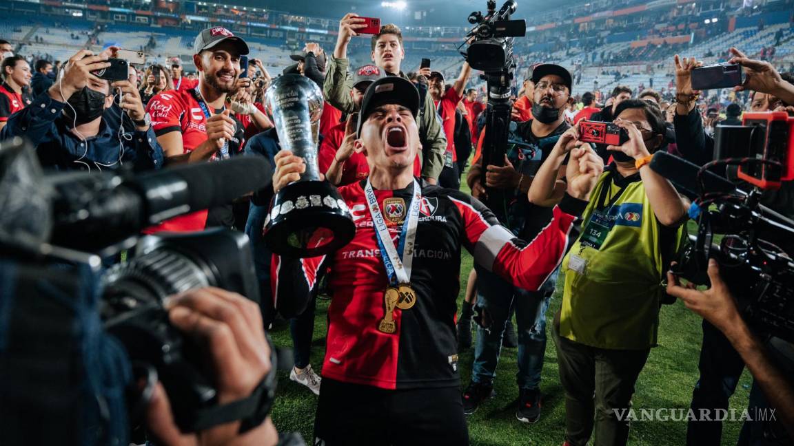 Festeja Aldo Rocha, capitán del Atlas, con ‘canto homofóbico’ contra las Chivas