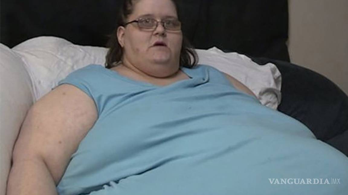 $!Mujer de 272 kilos da a luz a un bebé de 18 kilos, es el más grande de la historia