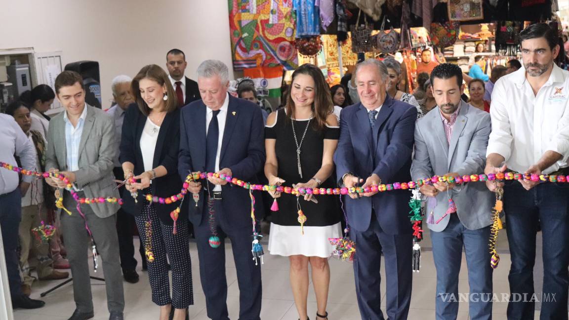 Inauguran en Torreón la Expo TlaqueParte