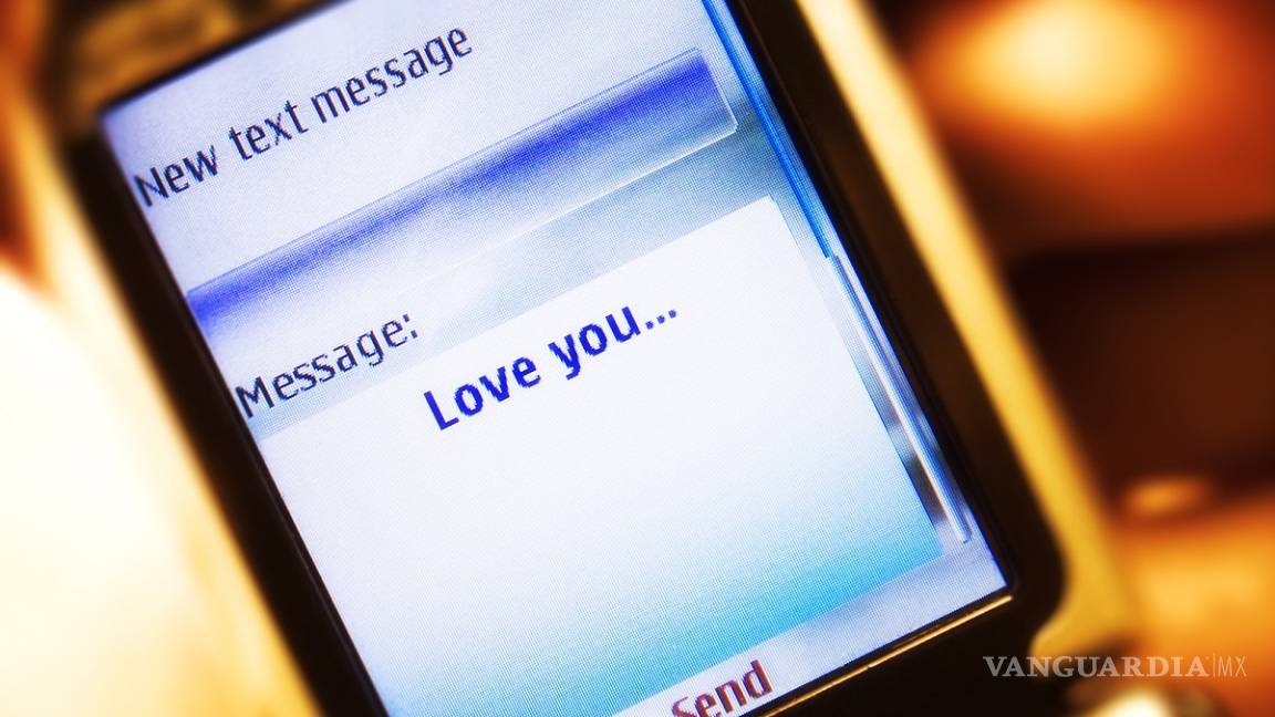 11 mensajes de texto de un hombre enamorado