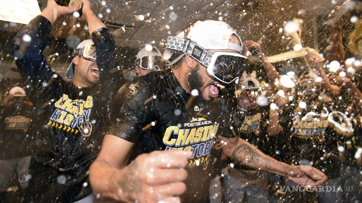 $!Cerveceros barren a los Rockies y van por la Liga Nacional