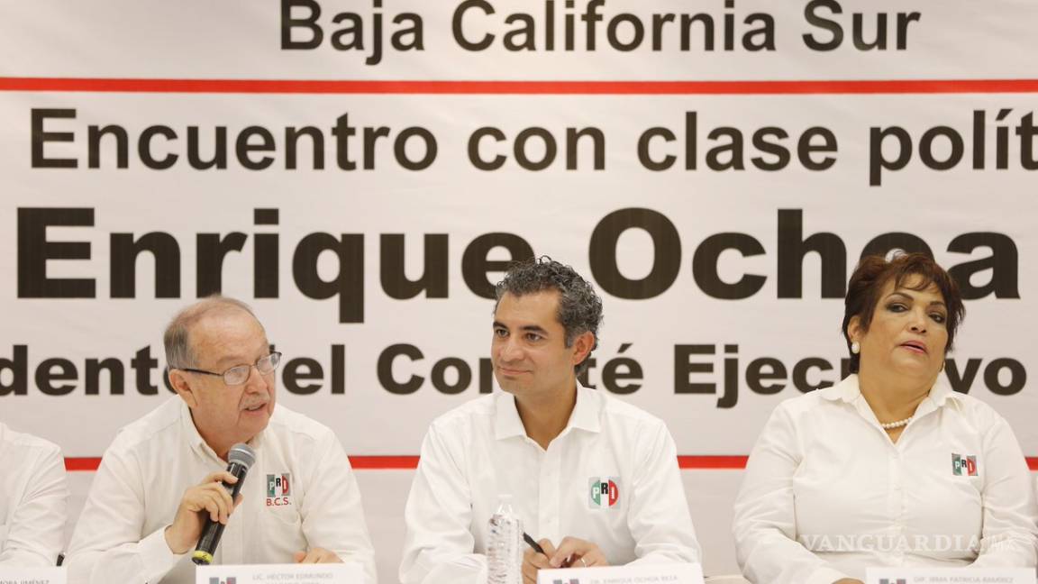 Ochoa se reúne con militantes del PRI en Baja California Sur