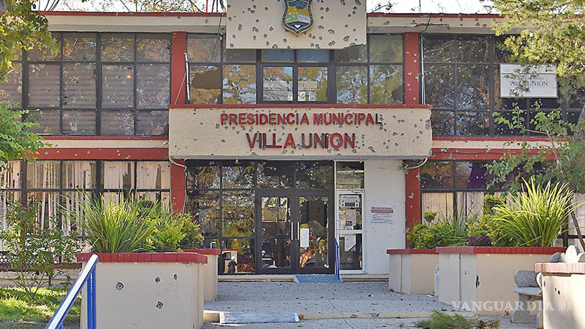 $!Abaten policías a 8 presuntos delincuentes durante un tiroteo en norte de Coahuila; repelen ataque en el municipio de Guerrero