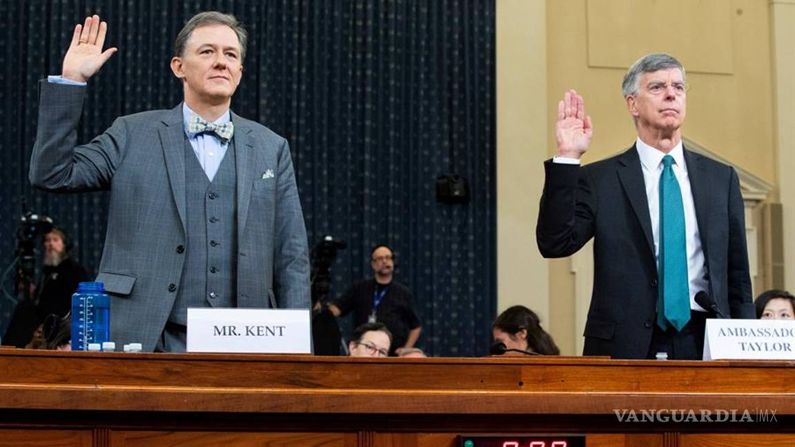 $!¡Histórico!, juicio político a Trump hace su debut en televisión y otros medios en las las primeras audiencias públicas