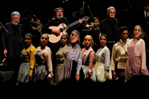 $!Con "Cantata de Santa María" Quilapayún recuerdan matanza en Chile