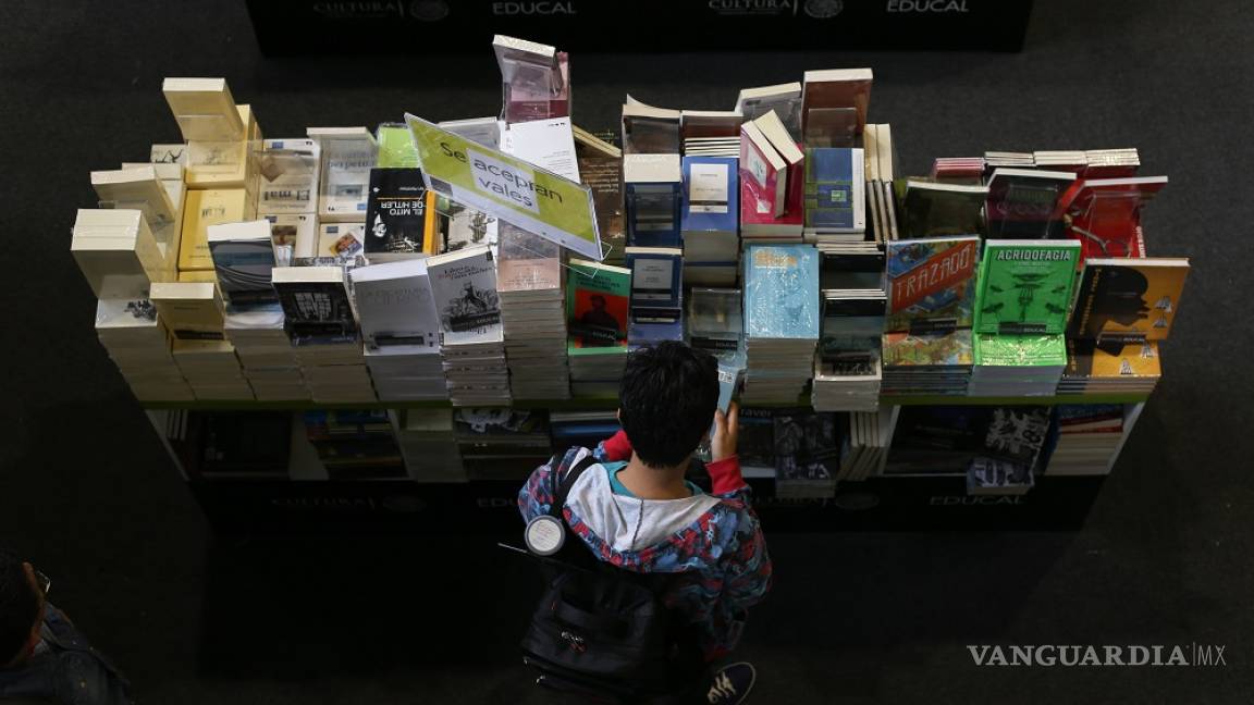 Publica UNAM su lista de libros más vendidos durante 2017