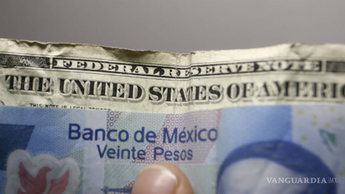 Dólar sube a 19 pesos en bancos