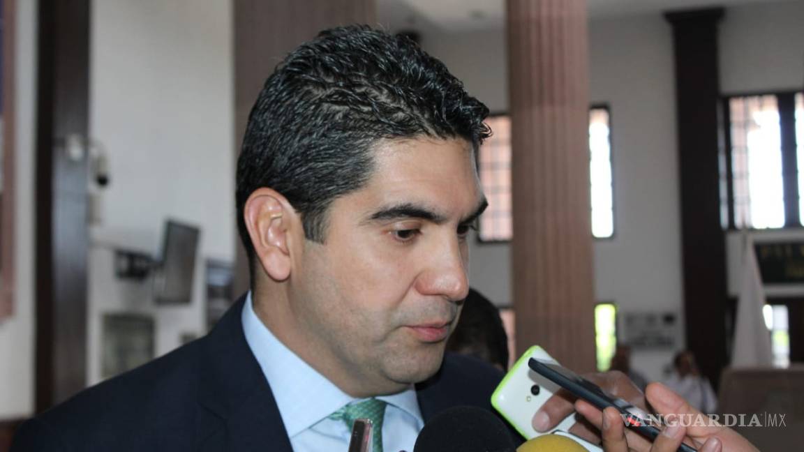 Aspirantes priistas a diputaciones locales parecen “Los más Buscados”: De León