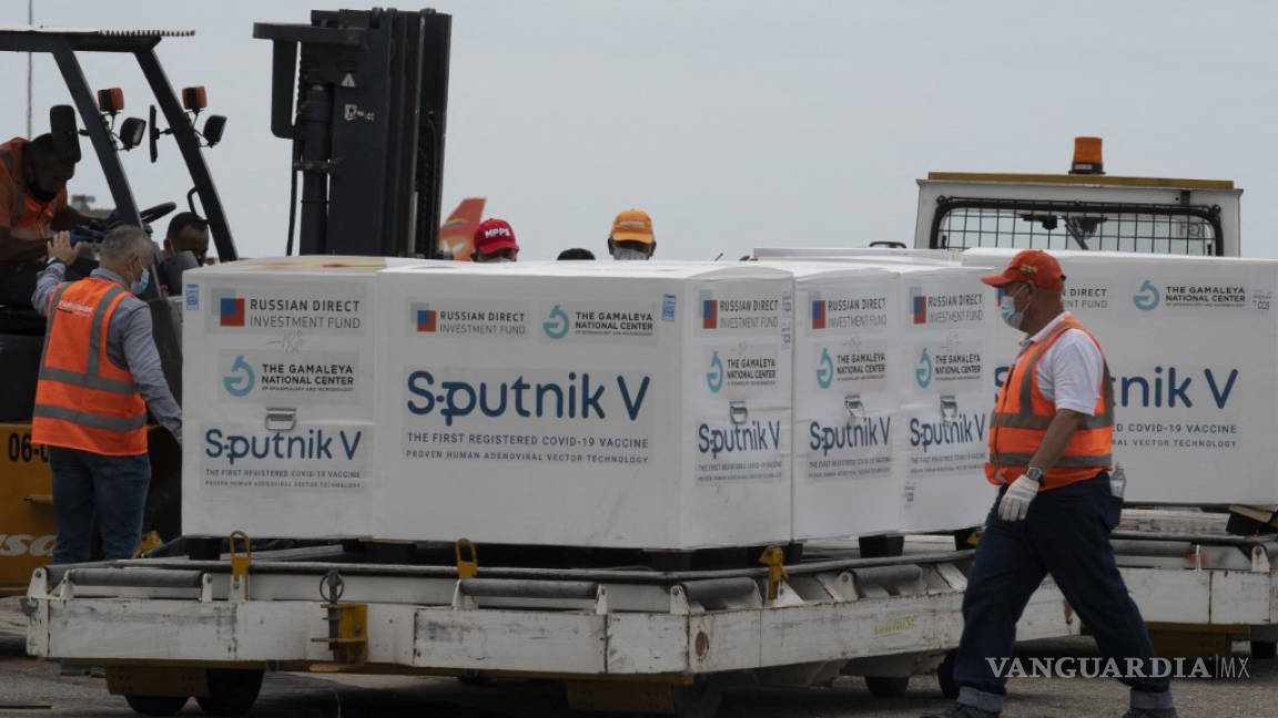 Venezuela inicia vacunación contra COVID-19 con las dosis rusas de Sputnik V