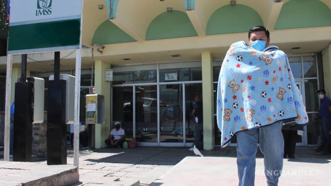 $!Dan de alta a bebé milagro en Saltillo, personal del IMSS evitó contagio