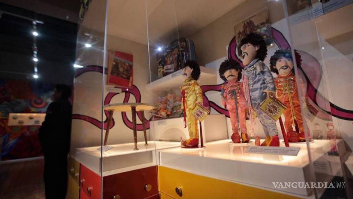Inauguran en Ciudad de México exposición de objetos sobre los Beatles