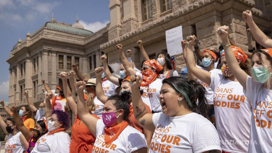 Exhorta EU a bloquear ley de aborto en Texas