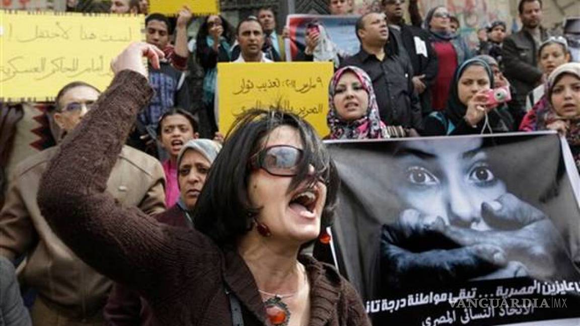 Piden prueba de virginidad para ir a universidad en Egipto; señalan a legislador