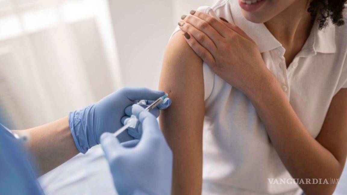 Aplica IMSS vacuna contra VPH a niñas y adolescentes de Coahuila