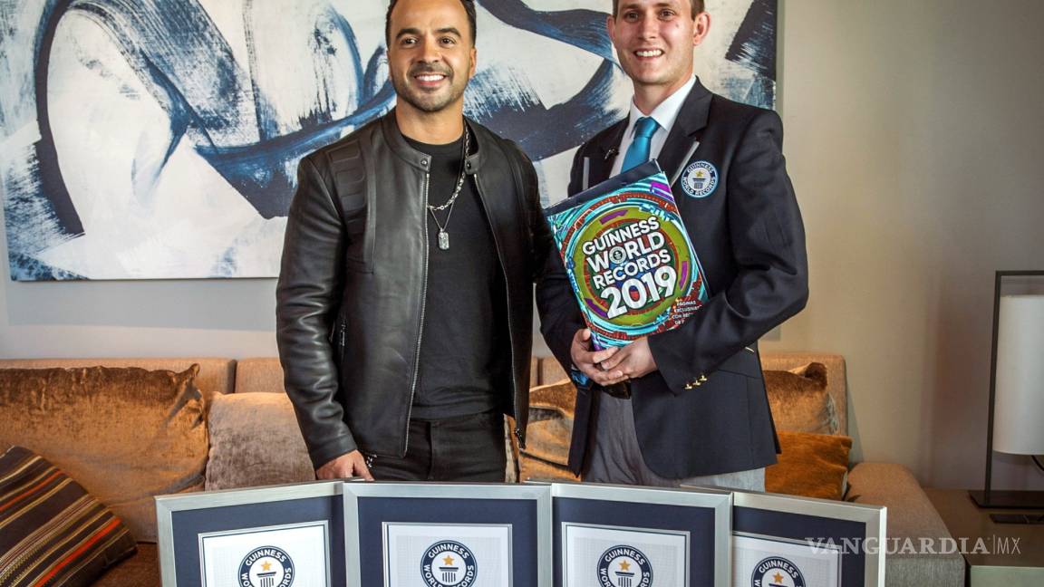 $!"Despacito" da a Luis Fonsi siete récords Guinness
