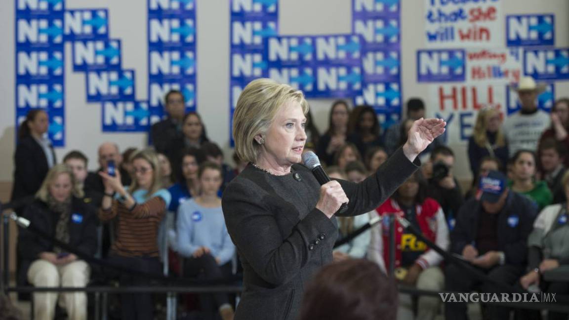 Clinton se concentra en New Hampshire tras apretada victoria en Iowa